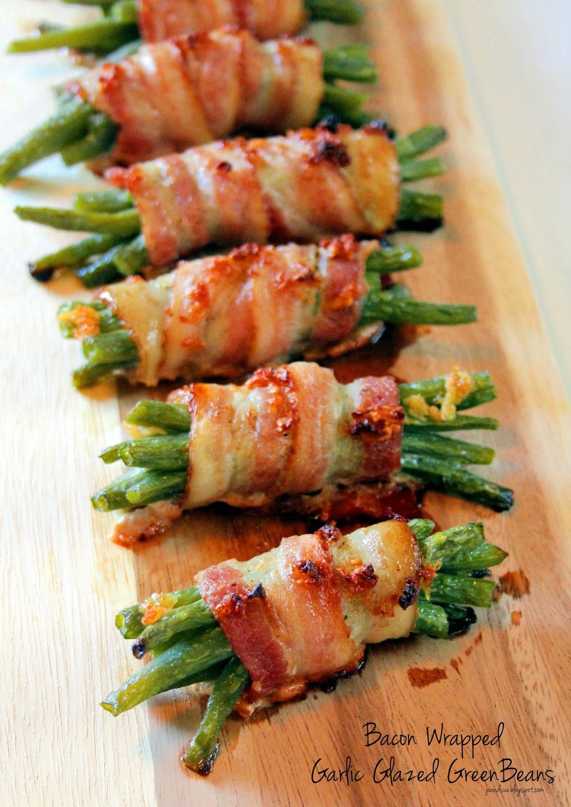Bacon Wrapped Garlic Glazed Green Beans