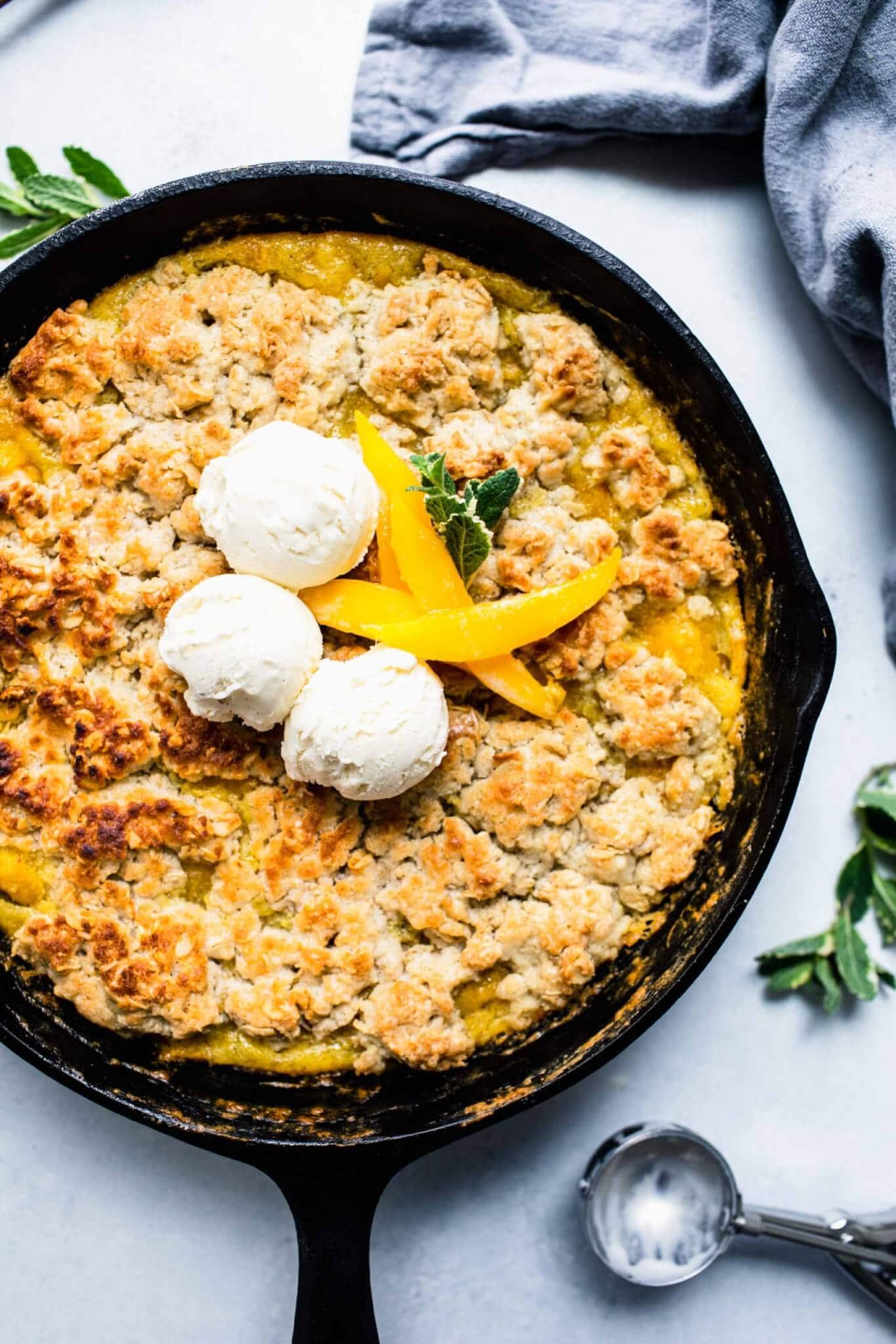 Easy Mango Cobbler