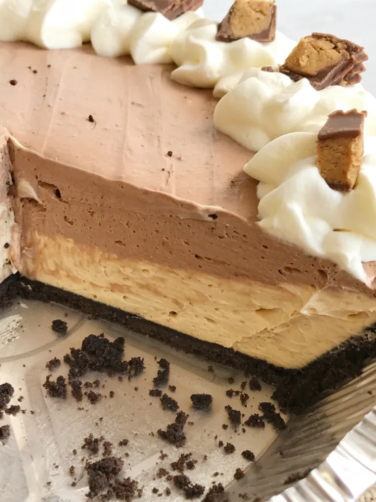 No Bake Chocolate Peanut Butter Cheesecake Pie