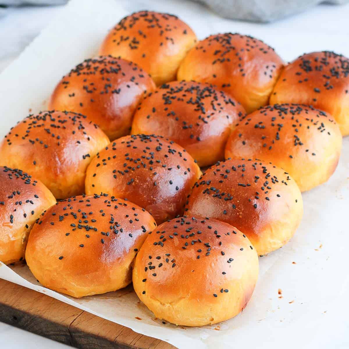 Sweet Potato Buns for Burgers or Dinner Rolls