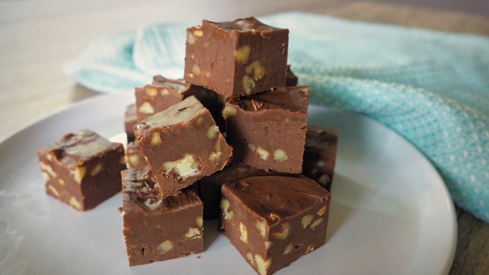 Delicious 3-Ingredient Fudge