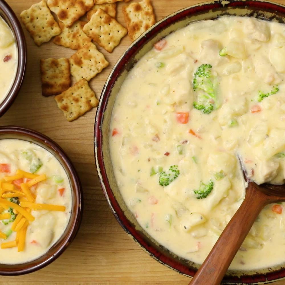 Loaded Chicken Potato Soup