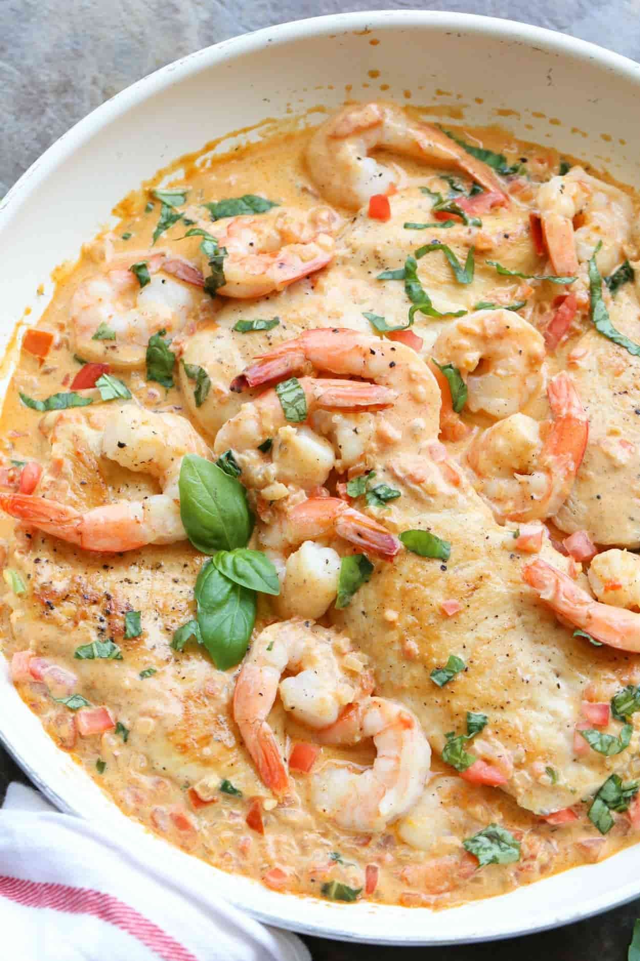 Creamy Chicken Shrimp Scampi