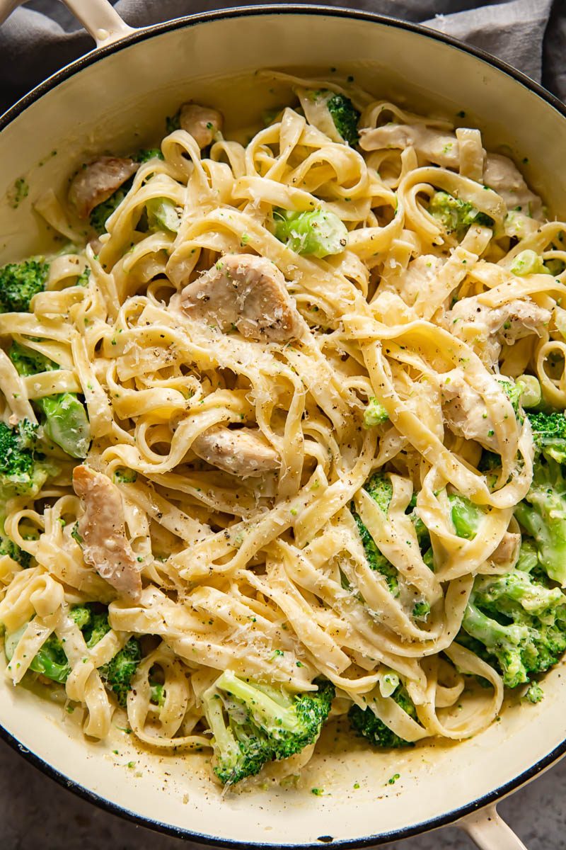 Chicken Broccoli Alfredo Pasta