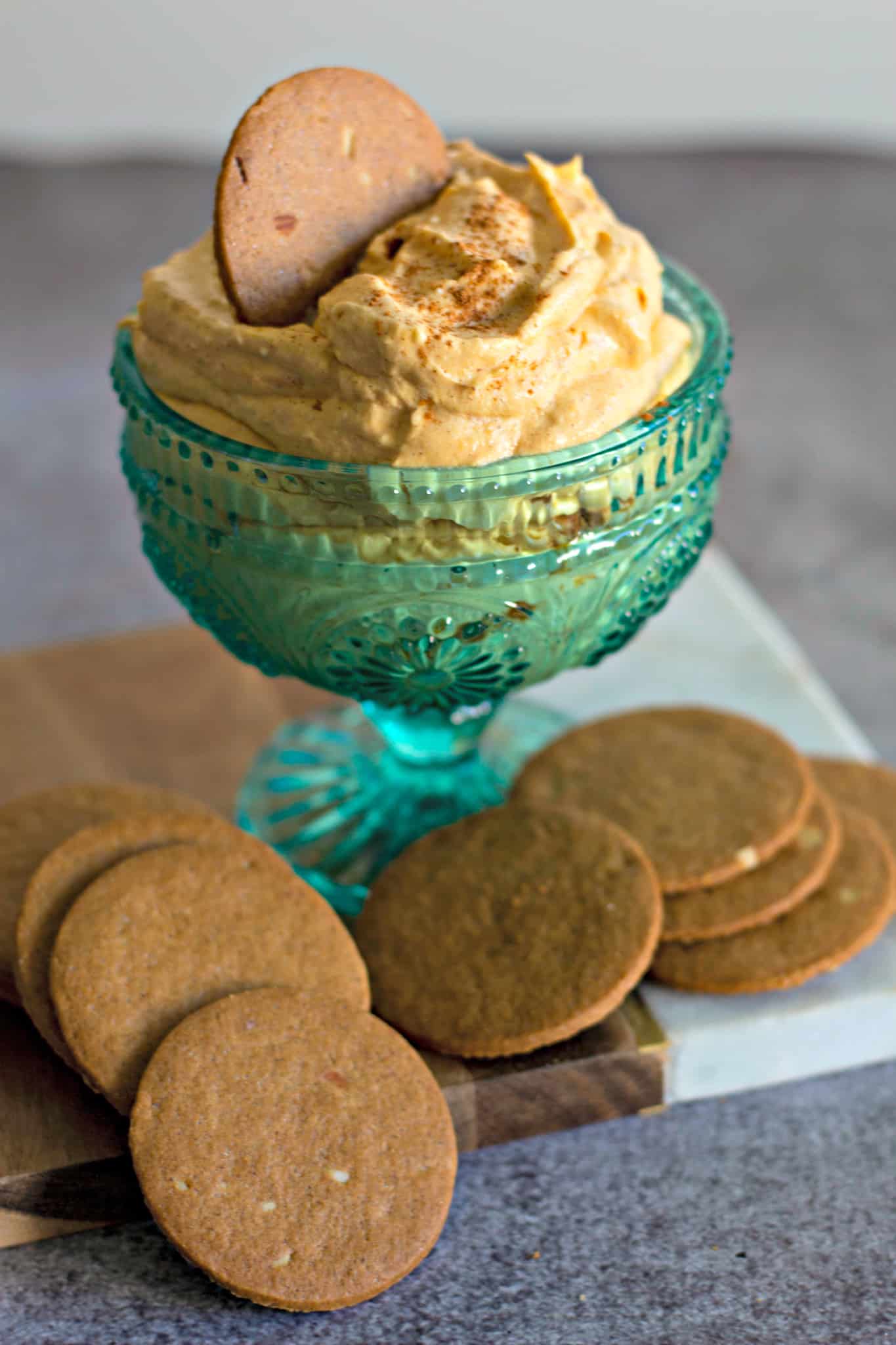Pumpkin Fluff Dip - A scrumptious dip for fall celebrations!