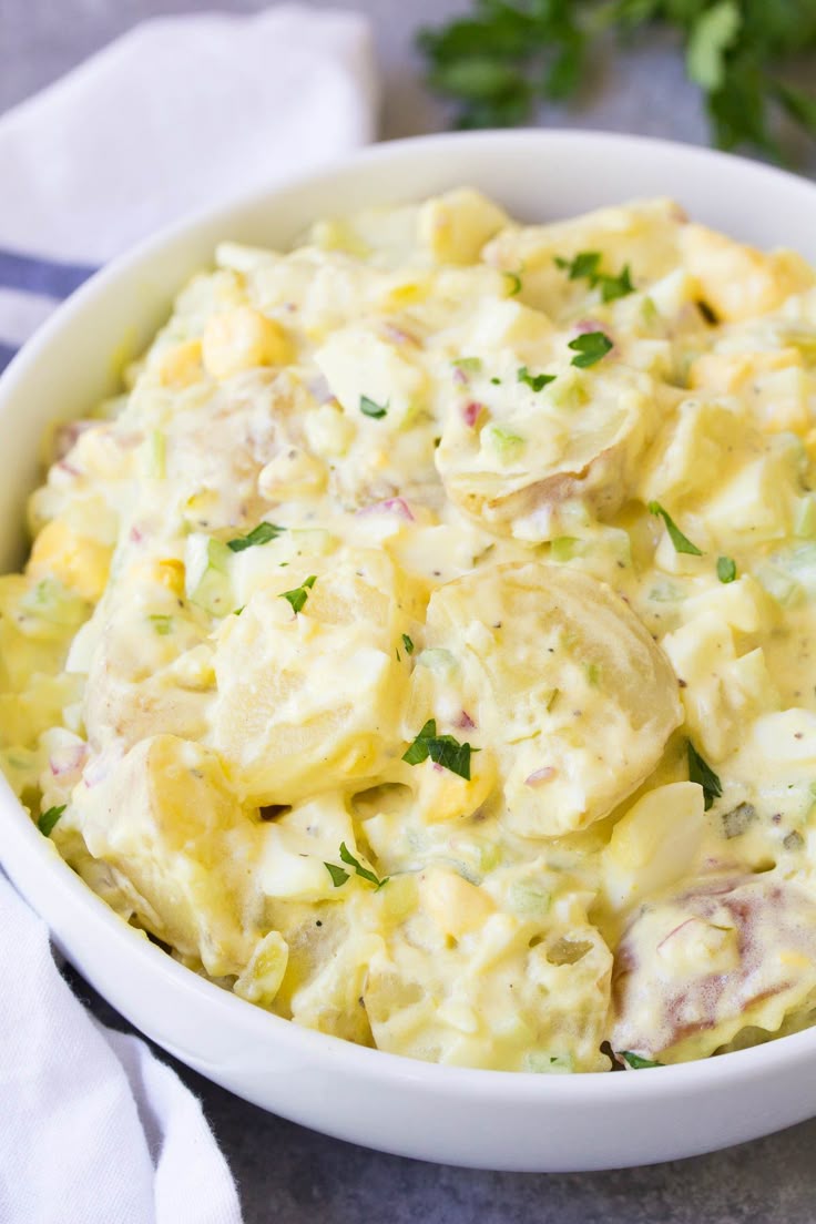 Instant Pot Potato Salad presentation