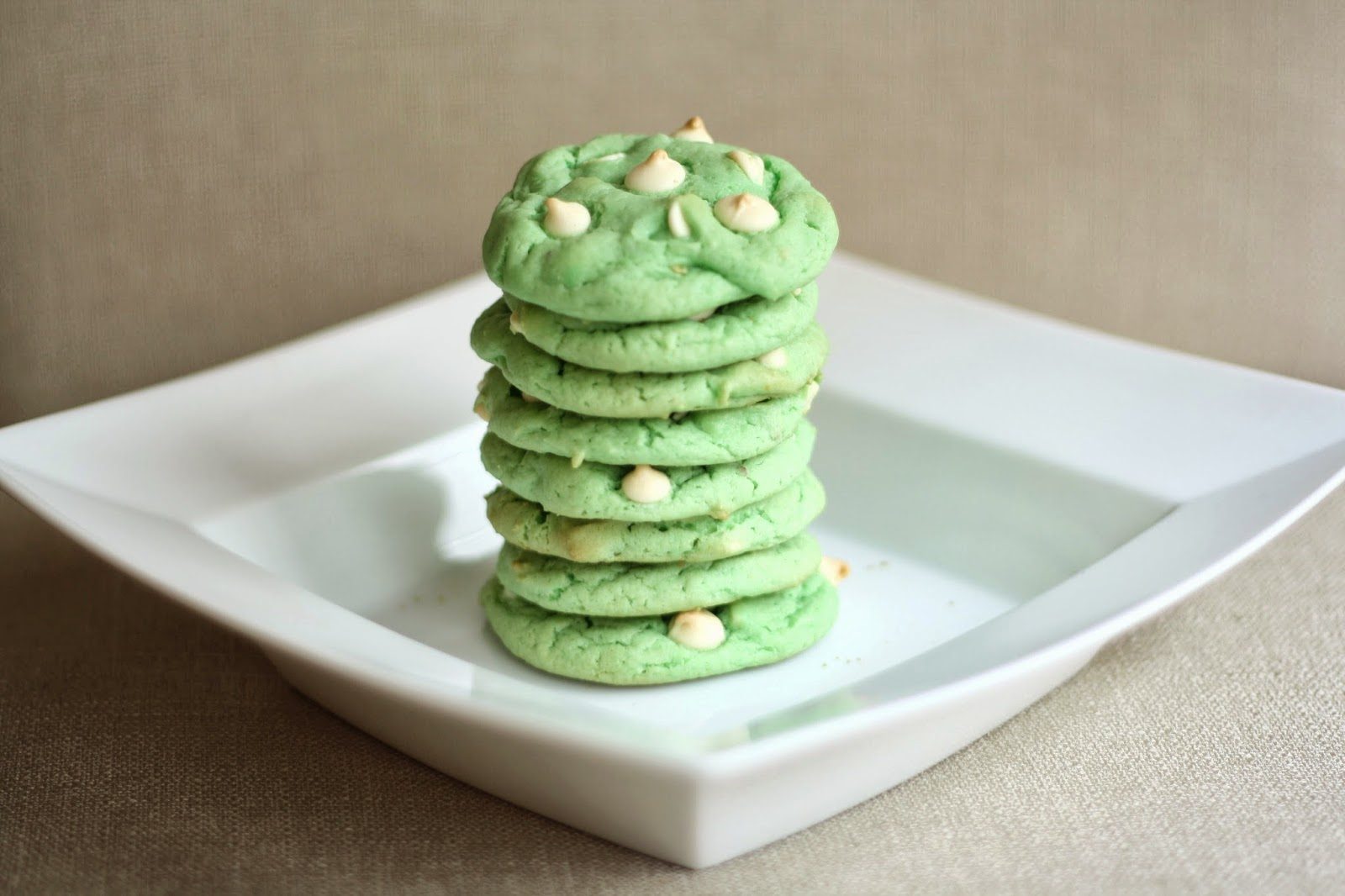 White Chocolate Chip Pistachio Cookies