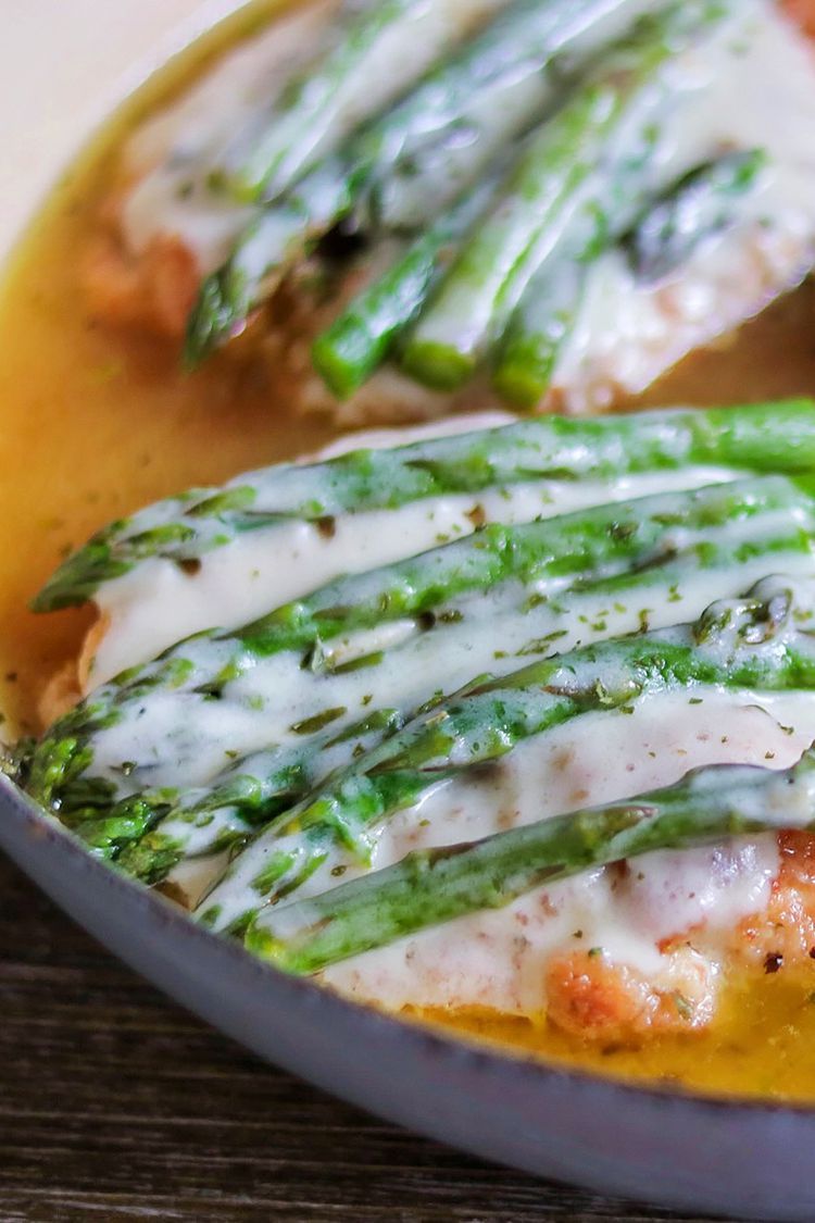 Quick Chicken with Asparagus and Provolone