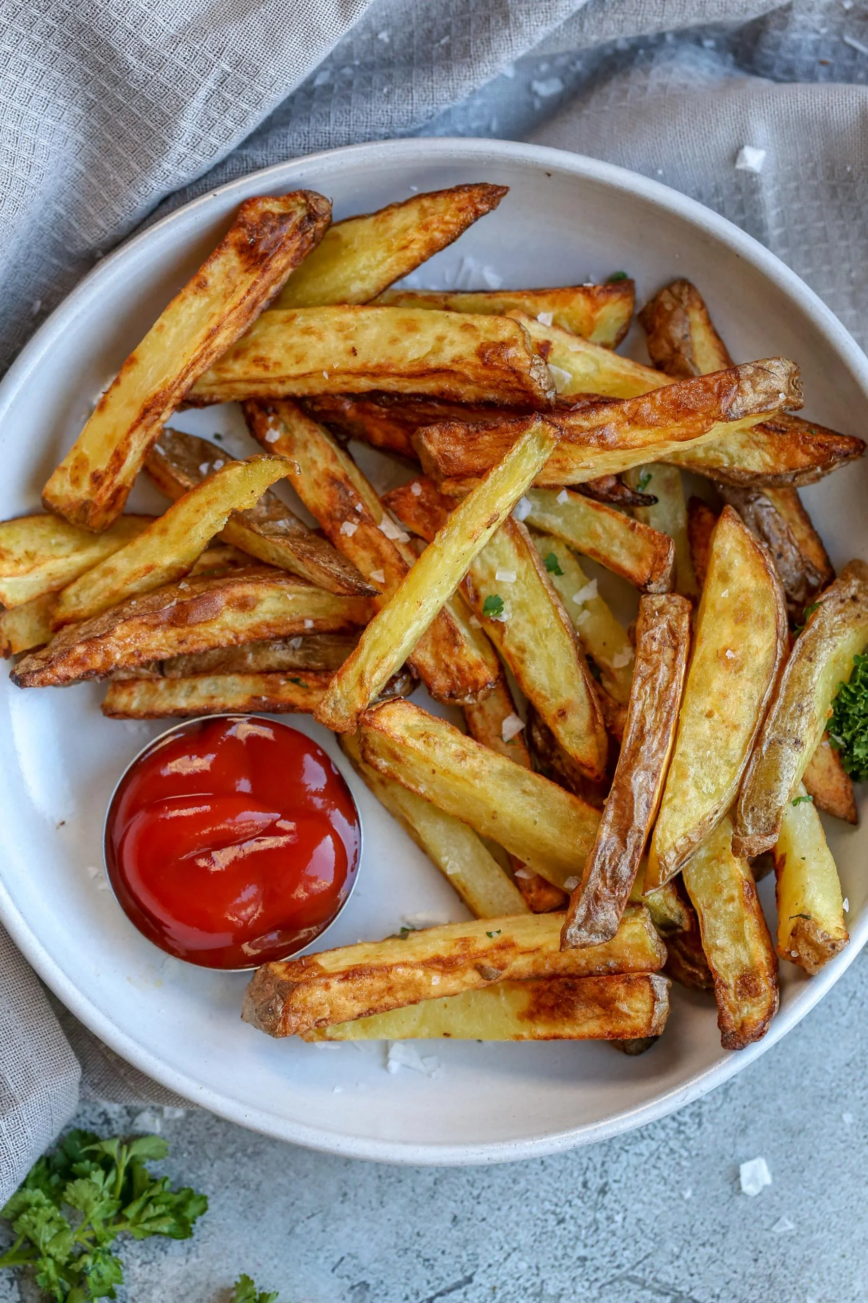 15-Minute Air Fryer French Fries