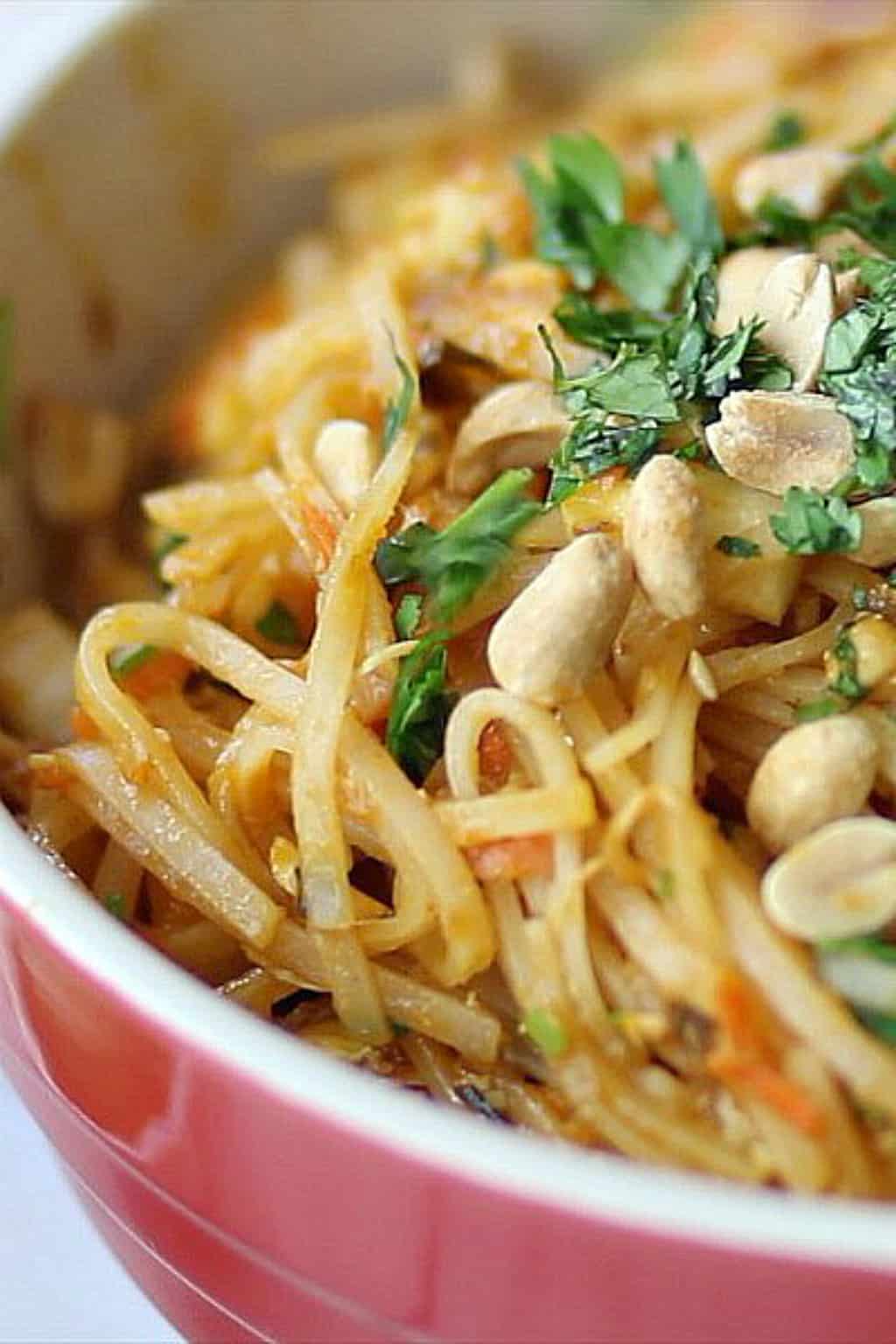 Spicy Easy Pad Thai Salad