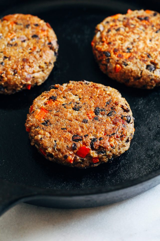 Black Bean Quinoa Veggie Burgers
