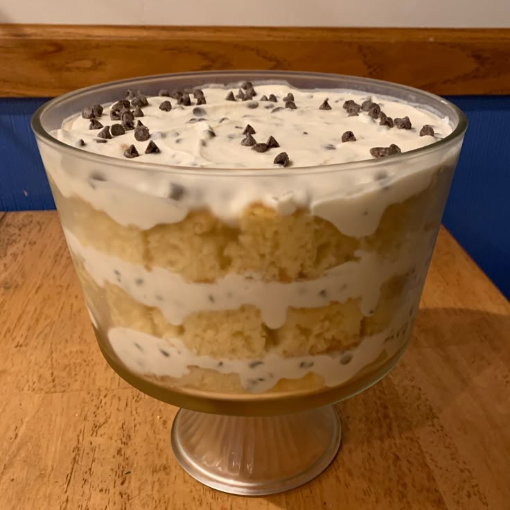 A delicious dessert dish with cookies and cream in it