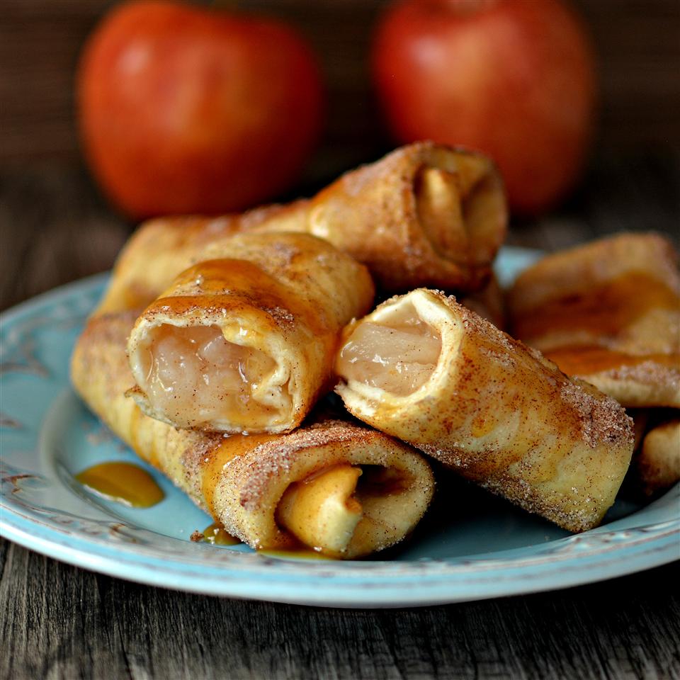 Delicious Apple Cinnamon Chimichangas