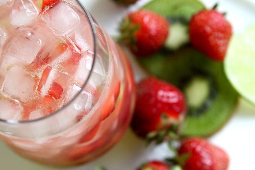 Strawberry Kiwi Caipirinha