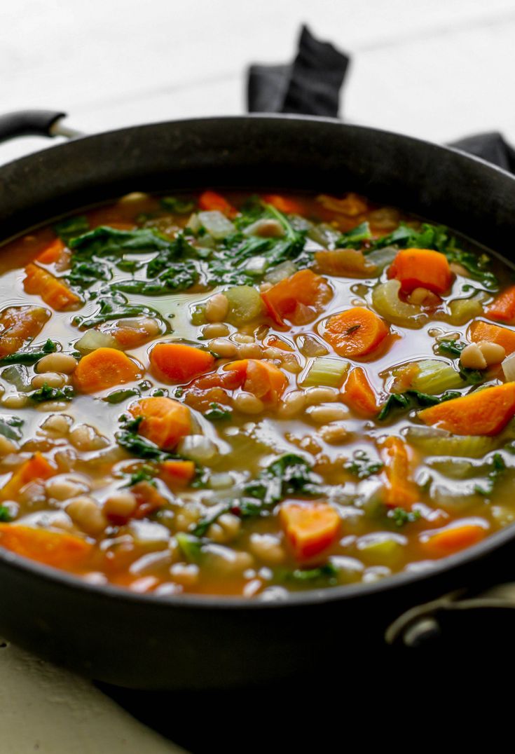 White Bean & Kale Soup