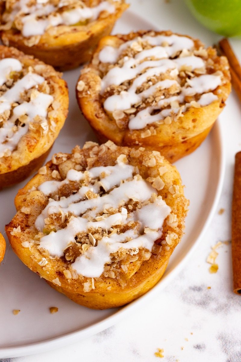 Traeger Apple Crisp Cinnamon Roll Cups