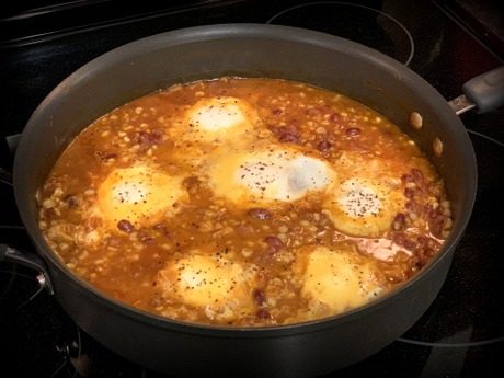 Skillet Chili and Eggs - Nature's Yoke - Free-Range Eggs