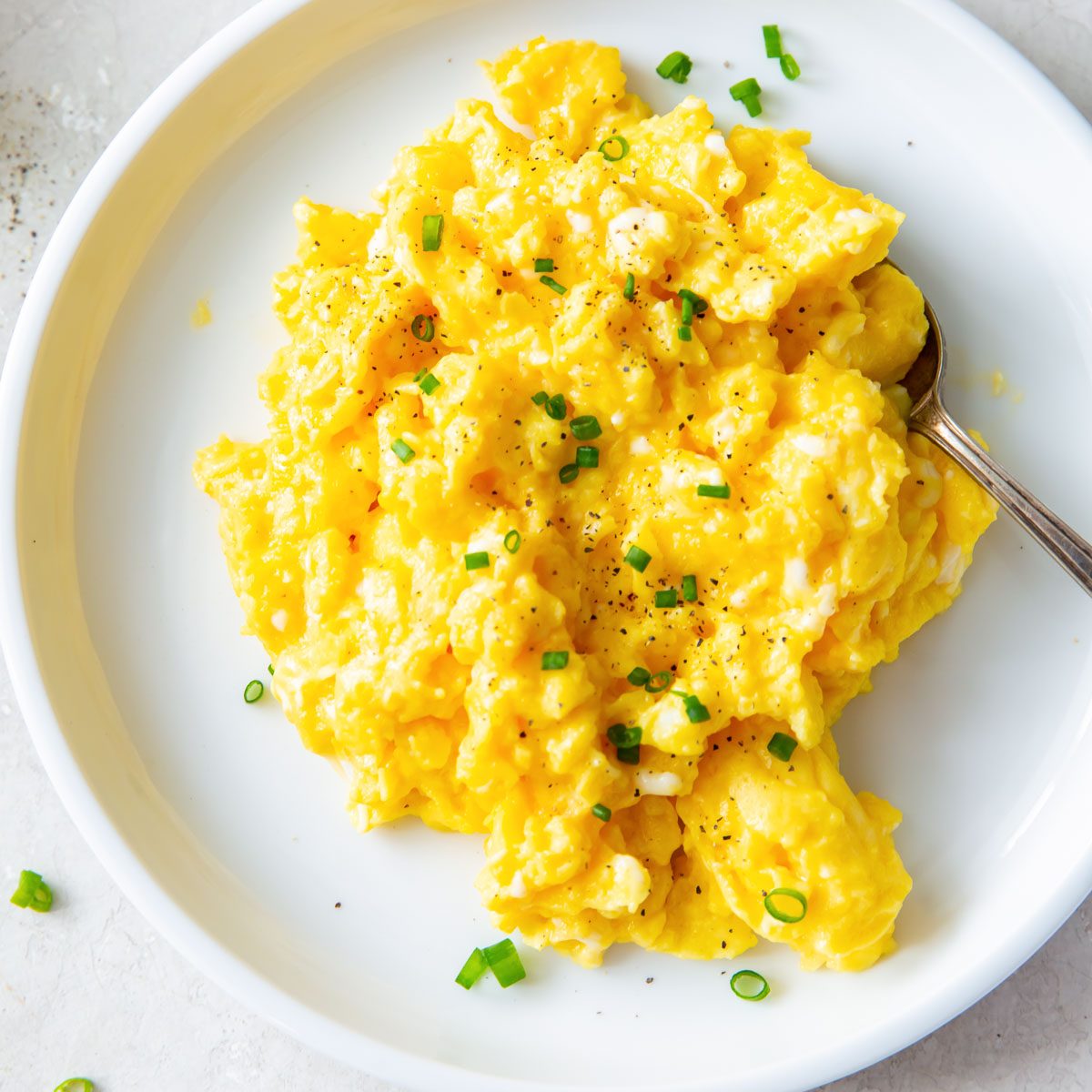 Classic Creamy Scrambled Eggs