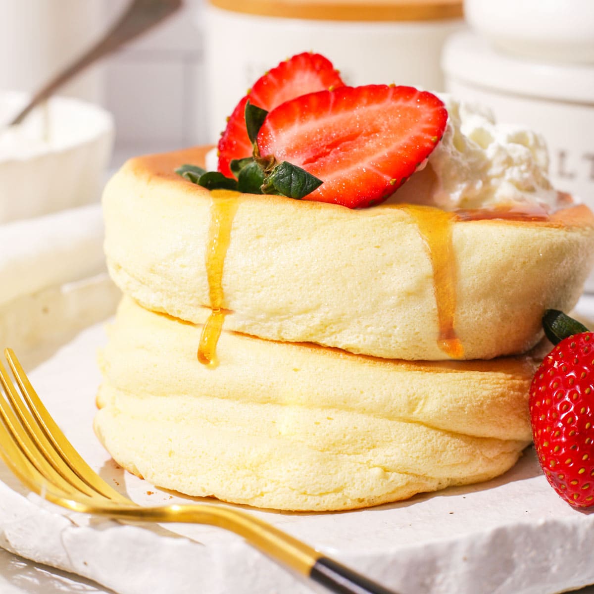 Fluffy Japanese Soufflé Pancake