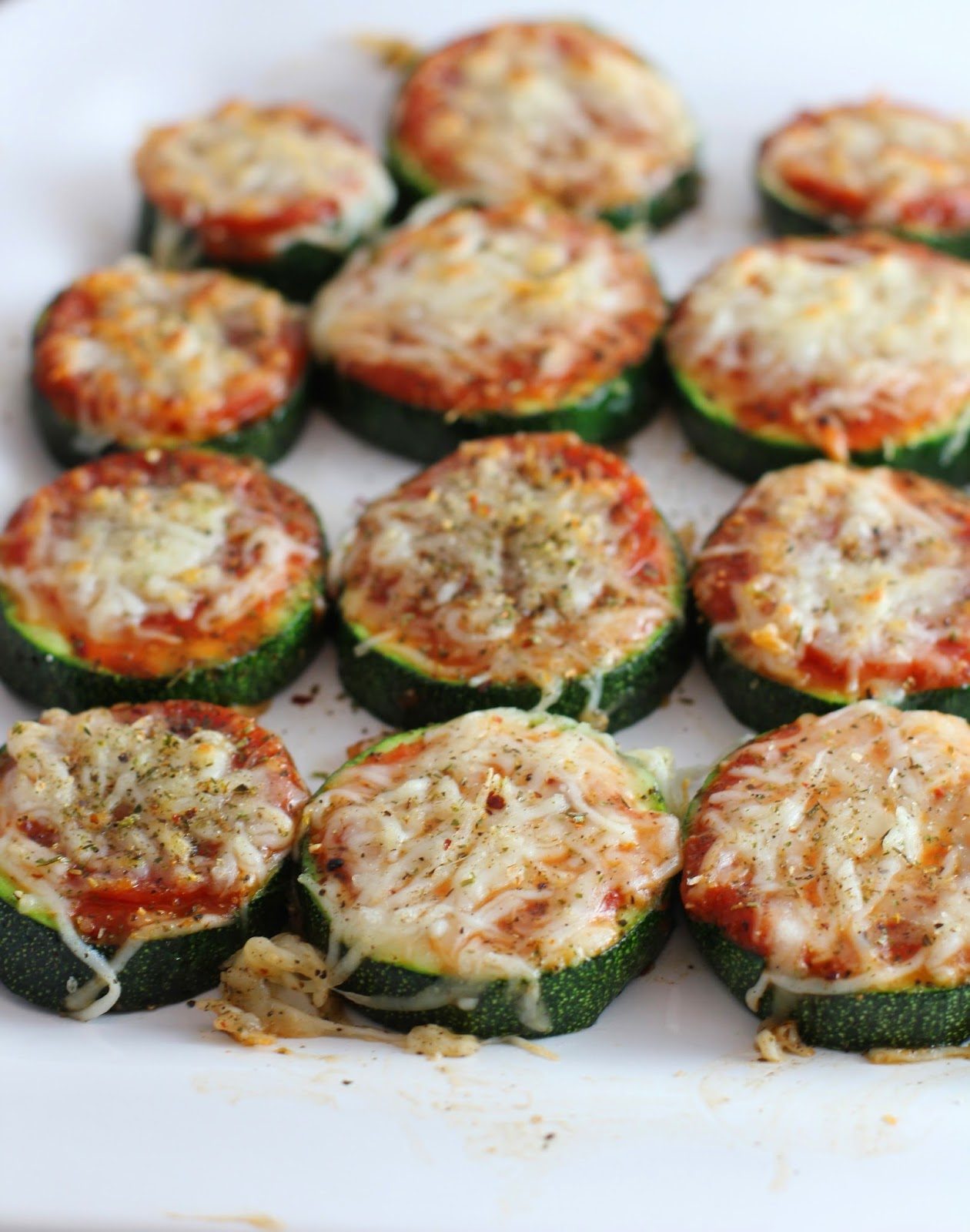 Healthy Zucchini Pizza Bites