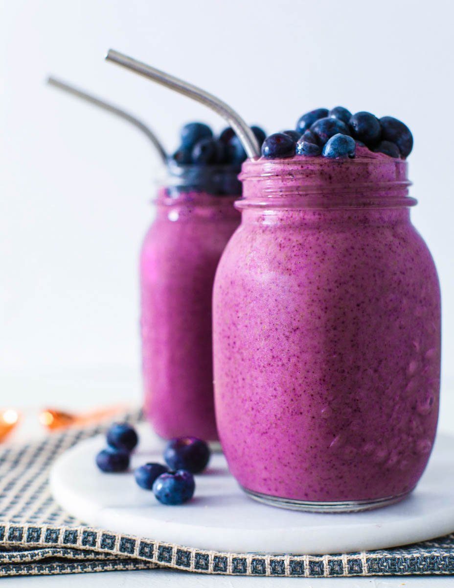Balanced Blueberry Breakfast Smoothie