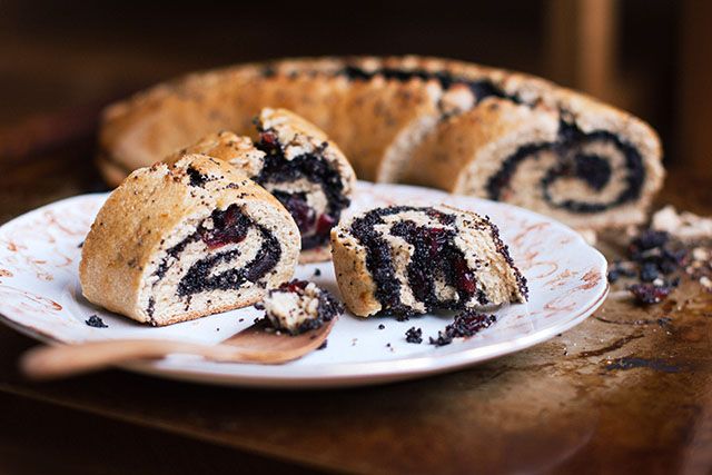 Poppy Seed Roll