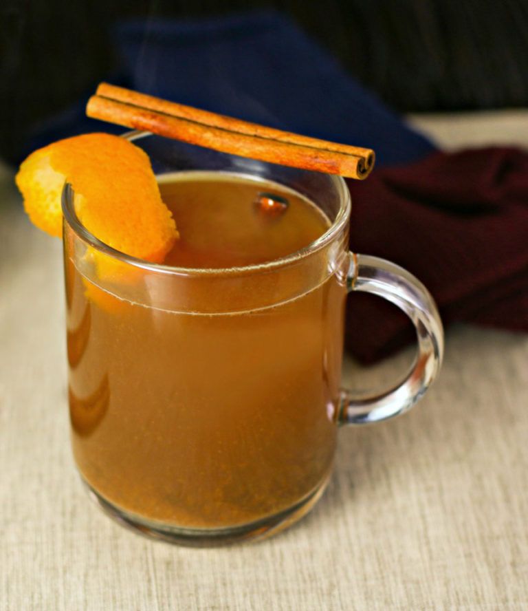 Hot Cinnamon Apple Brandy Cider