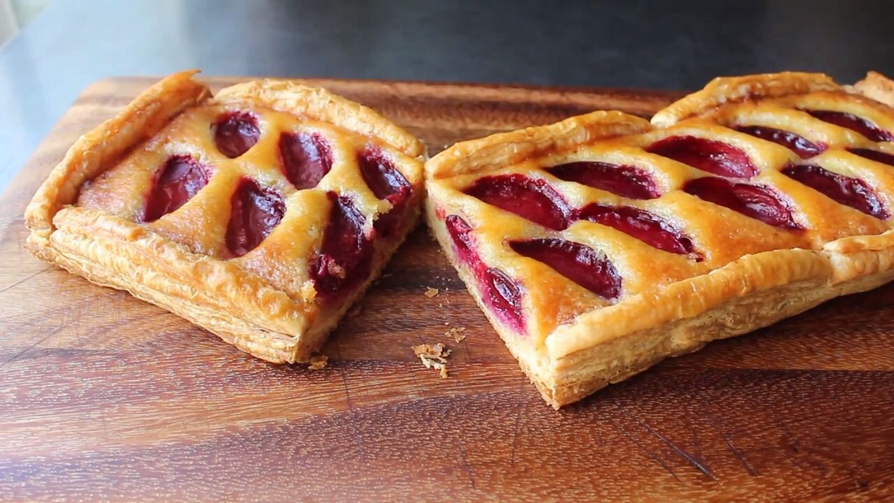 Fresh Fruit Frangipane Tart