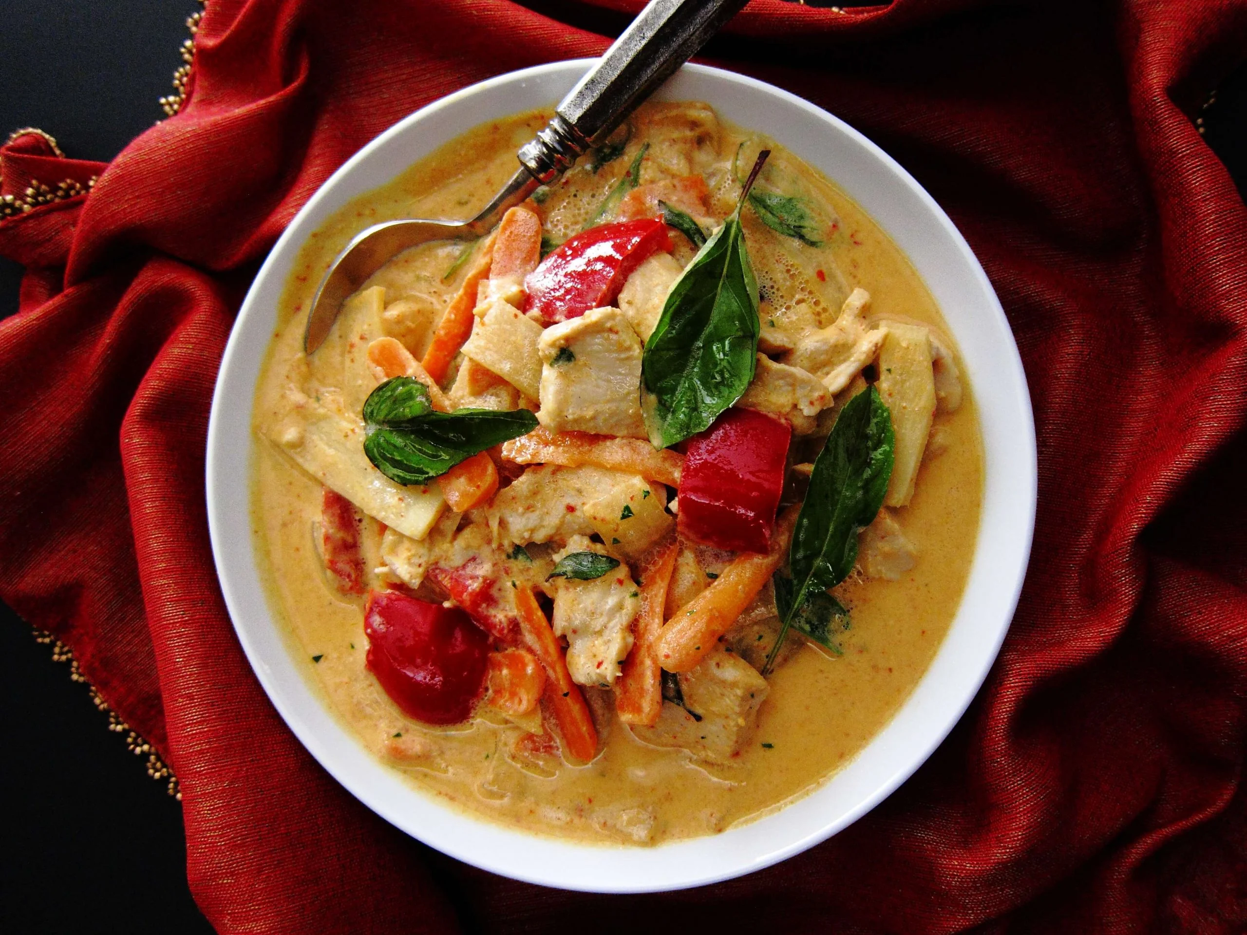 Instant Pot Thai Red Curry with Chicken