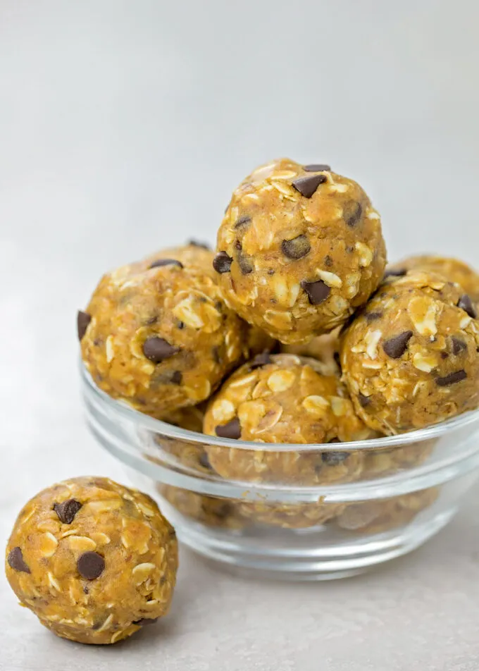 Peanut Butter Energy Balls