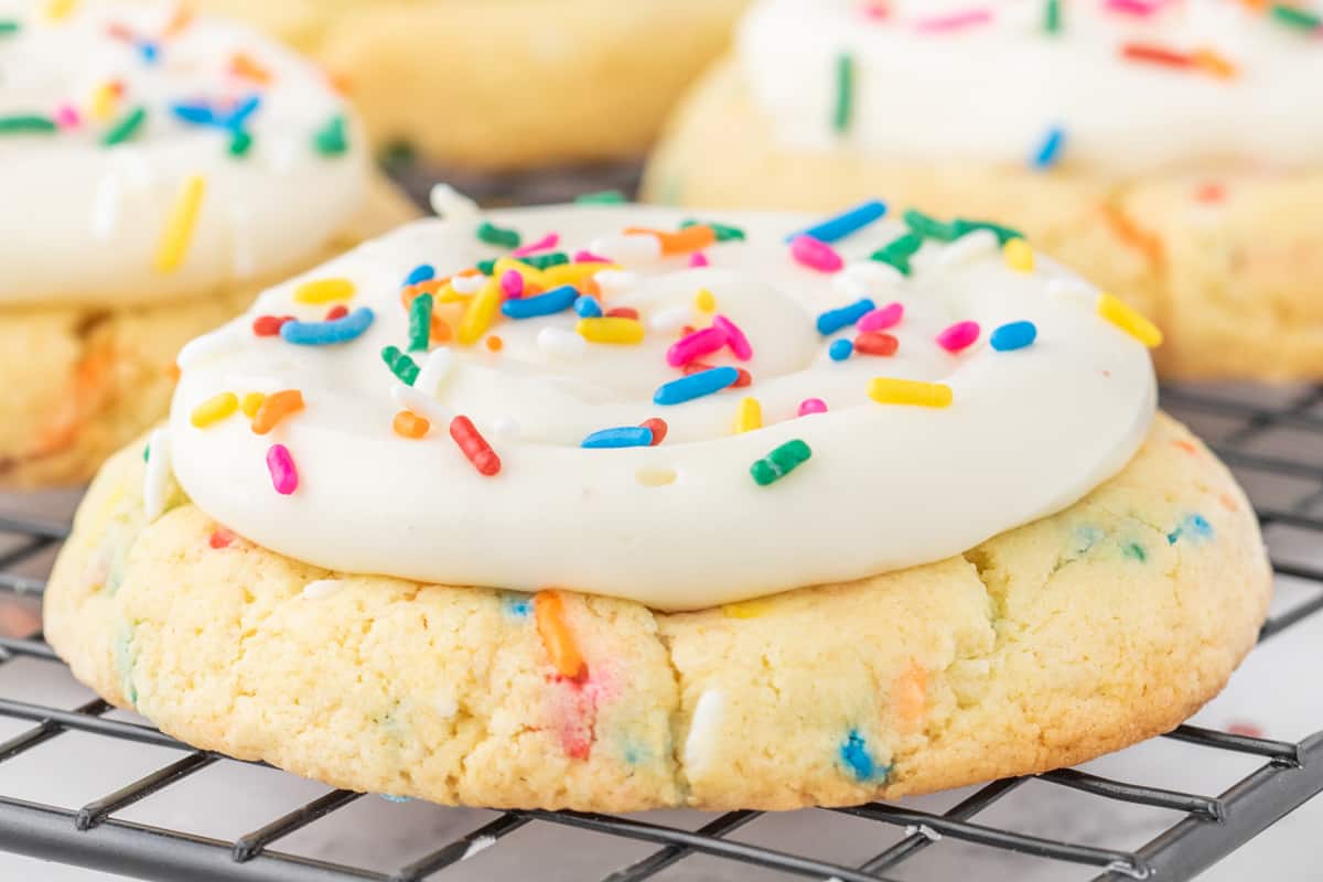 Funfetti Birthday Cake Cookies
